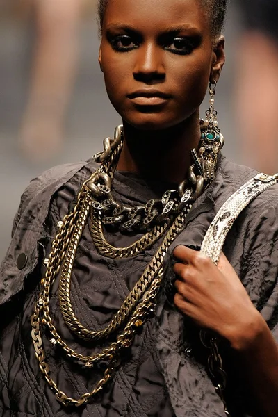 Look 54